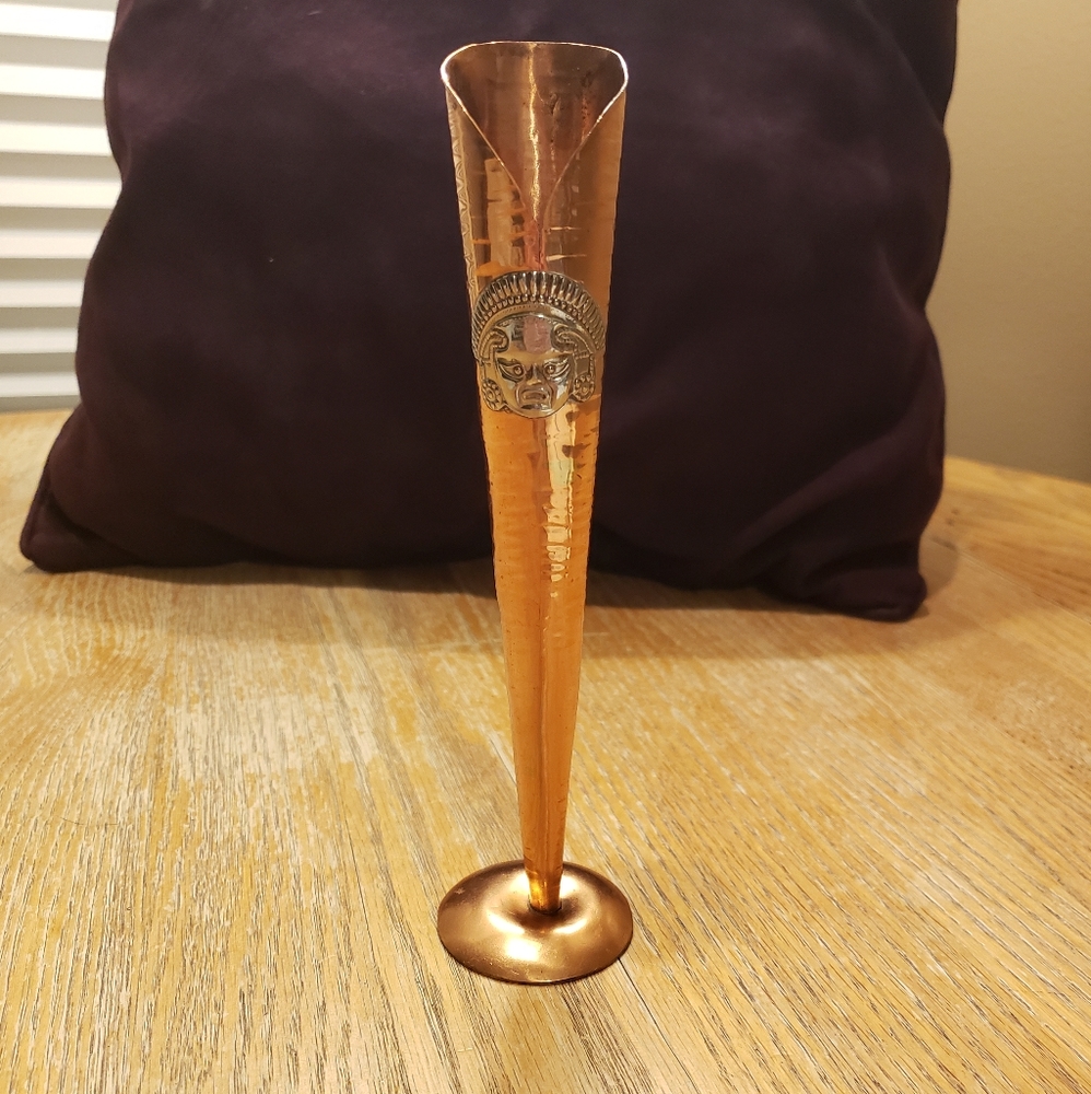 hammered copper Inca design bud Rare vintage Metal Decor World Travel